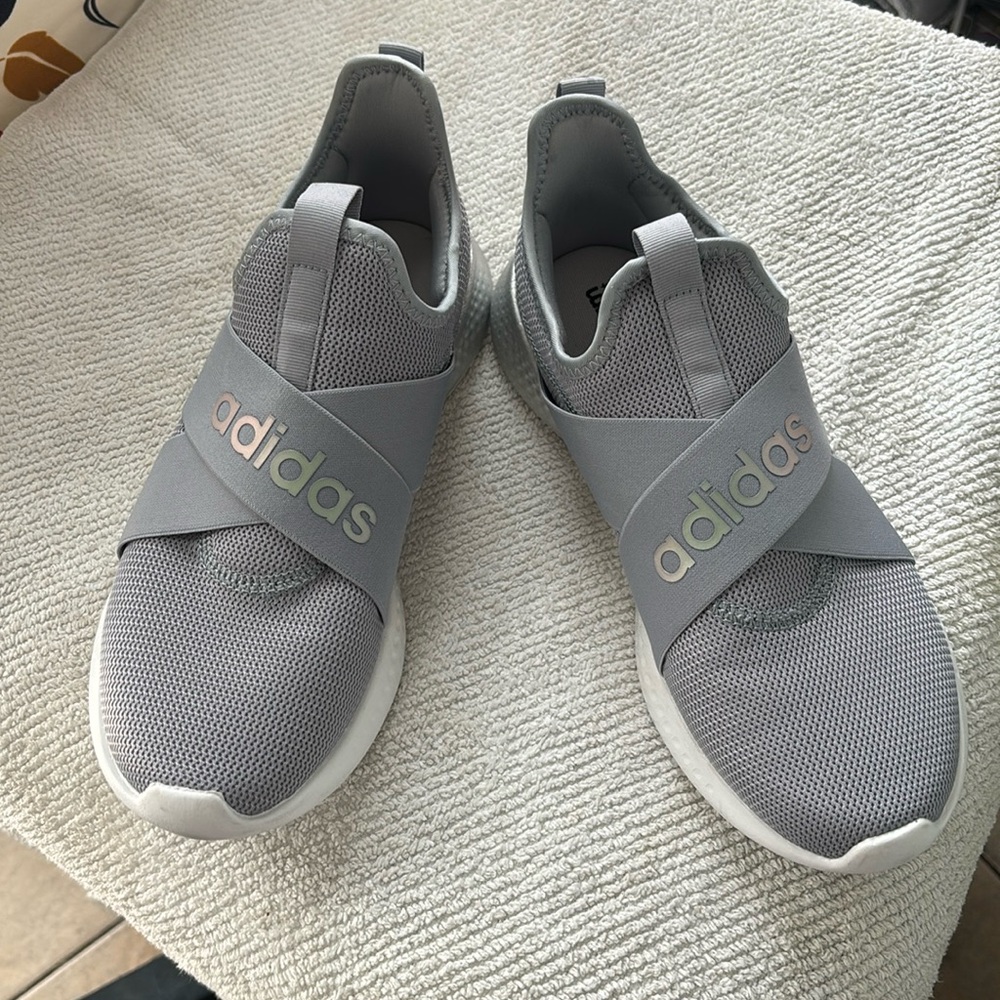 Adidas women sneaker